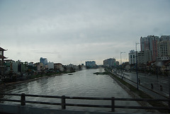Début de mousson sur la rivière Saïgon