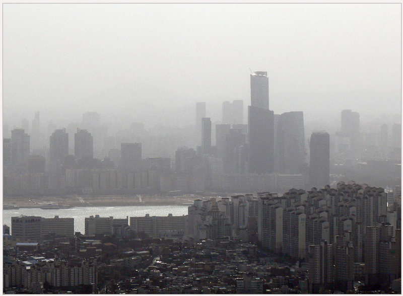Seoul dans la brume:   Muak-Dong