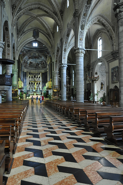 Dom Santa Maria Annunziata