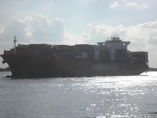Containerschiff  "SANTA CRUZ"