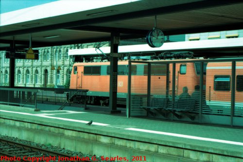 DB Class 111 (originally Trains in Nurnberg Picture 2), Edited Version, Nurnberg Hbf, Nurnberg, Bayern (Bavaria), Germany, 2011