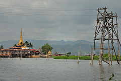 Power supply over the Inle Lake