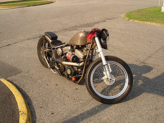 Moto modifiée / Modified homemade motorcycle
