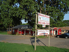 Hometown Pizza / Jewett, Texas - États-Unis / USA - 6 juillet 2010