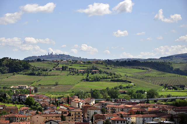 Blick nach San Gimignano