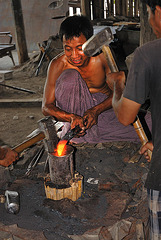Blacksmith work in Jay Paw Khone