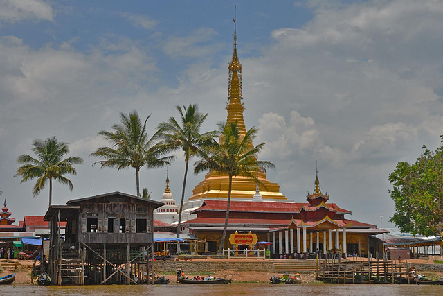 Phaung Daw Oo pagoda