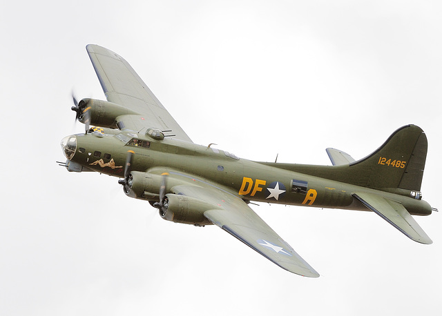 B-17 (c)