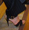 Mon amie Elisabeth en talons hauts / Elisabeth's high heels / Elisabeth con sus Zapatos altos - Recadrage