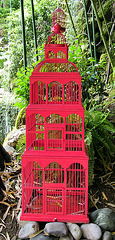 Une cage pour les oiseaux