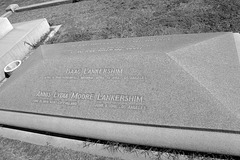 Lankershim Tomb - Evergreen Cemetery (0743)