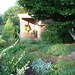 Bricks house among the greenery / Maison de briques parmi la verdure - 15 juillet 2010.