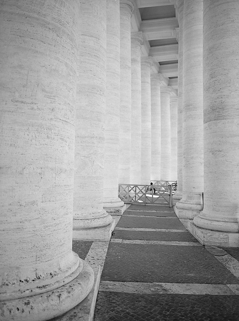 colonnades at St. Peters