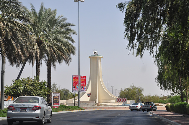 Dubai 2012 – Monument on a roundabout in Al Ain