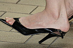 nine west heels with swivel