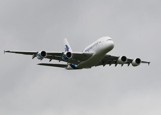 Airbus A380 (c)