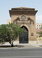 Puerta antigua de la Cárcel de Granada