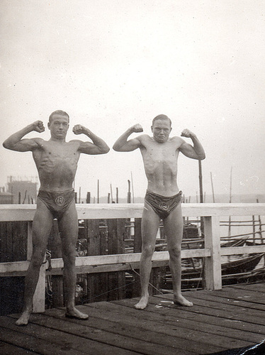ipernity: 2 bodybuilders on a jetty, 1920' - by kerle-kerle