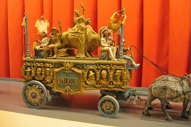 Circus Parade: America Float – Shelburne Museum, Shelburne, Vermont
