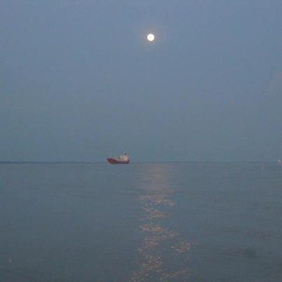 Luno super rivero Amazono 2011-12-09