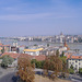 Budapest: panoramo de sur la Burg-monto : la rivero Danubo kaj Parlamentejo