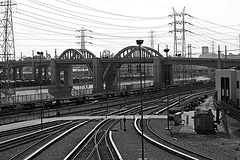L.A. River and rails (7007A)