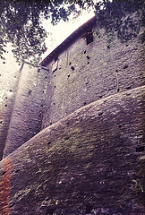 castell coch walls