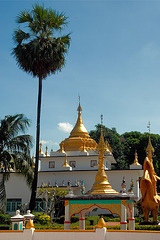 Great stupas in Wat Thai Watthanaram