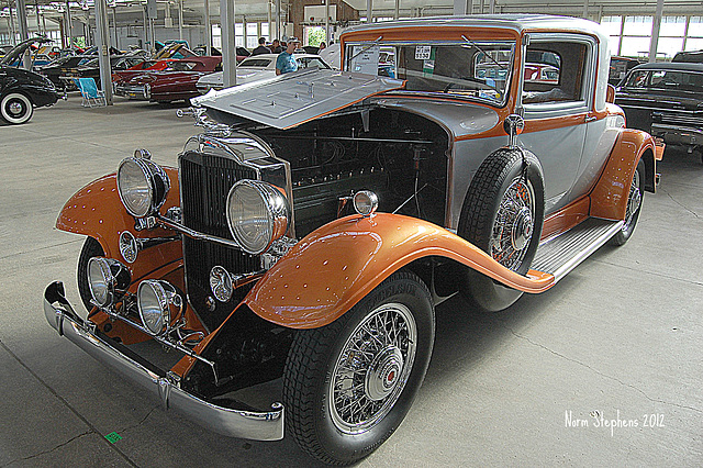 1932 Packard Model 902 Coupe