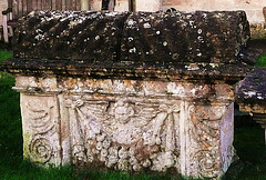 burford c.1690 bale tomb