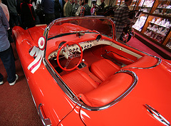 Nethercutt Collection - 1957 Corvette (8924)