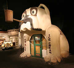Tamale & Ice Cream Stand - Petersen Automotive Museum (8002