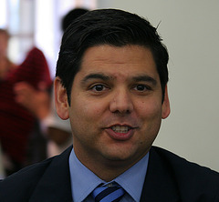Congressman Ruiz (8612)