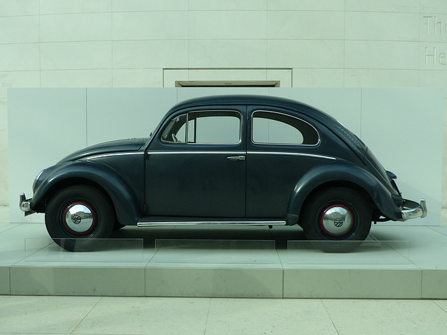 A Beetle at the British Museum (1) - 10 October 2014