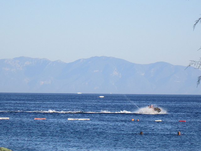 Jet ski making waves