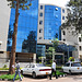 Moderna konstruaĵo en la centro de Kigali
