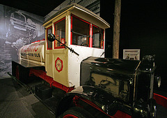 1921 White Tanker Truck - Petersen Automotive Museum (7986)