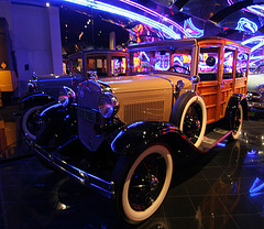 1931 Ford Model A Station Wagon - Petersen Automotive Museum (7969)