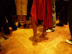 Croisière 2011 Cruise  / Jeune Indonésienne en Talons Hauts - Young Indonesian Lady in high heels