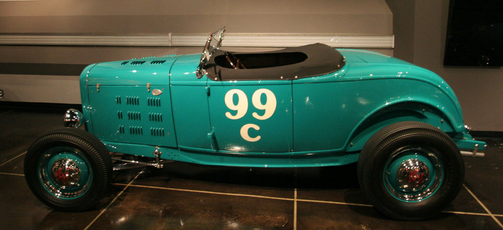 1932 Ford Ray Brown Roadster - Petersen Automotive Museum (8110)