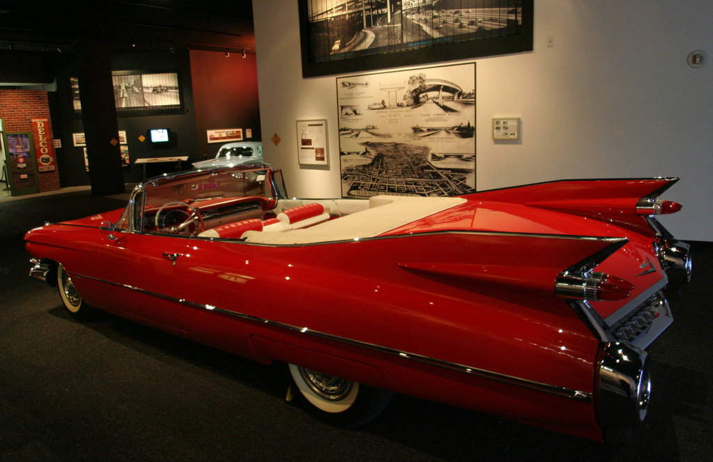 1959 Cadillac Series 62 Convertible - Petersen Automotive Museum (8035)