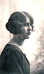 Lillian Gregory c1920