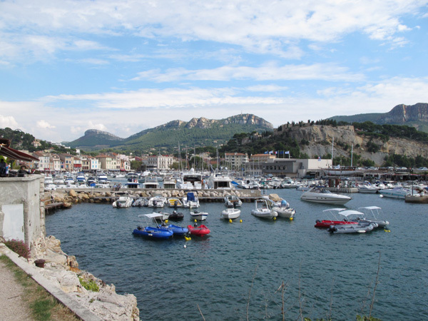 Cassis harbour
