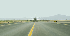 Taxiing with Rolls-Royce Boeing 747 N787RR, 18 May 2013