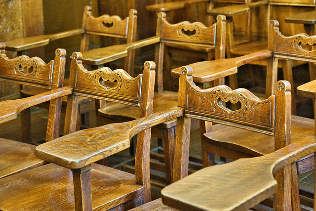 Desks in the Yugoslav Room – Cathedral of Learning, University of Pittsburgh, Forbes Avenue, Pittsburgh, Pennsylvania