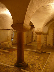 rochester cathedral c11 crypt