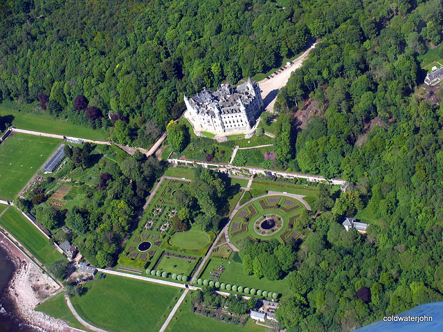 Dunrobin Castle from the air