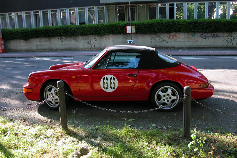 Car spotting in Germany: silly 66 painted on a Porsche