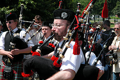 A day in Germany: coming across a pipes-and-drums contest and highland games in Xanten