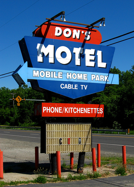 Don's Motel